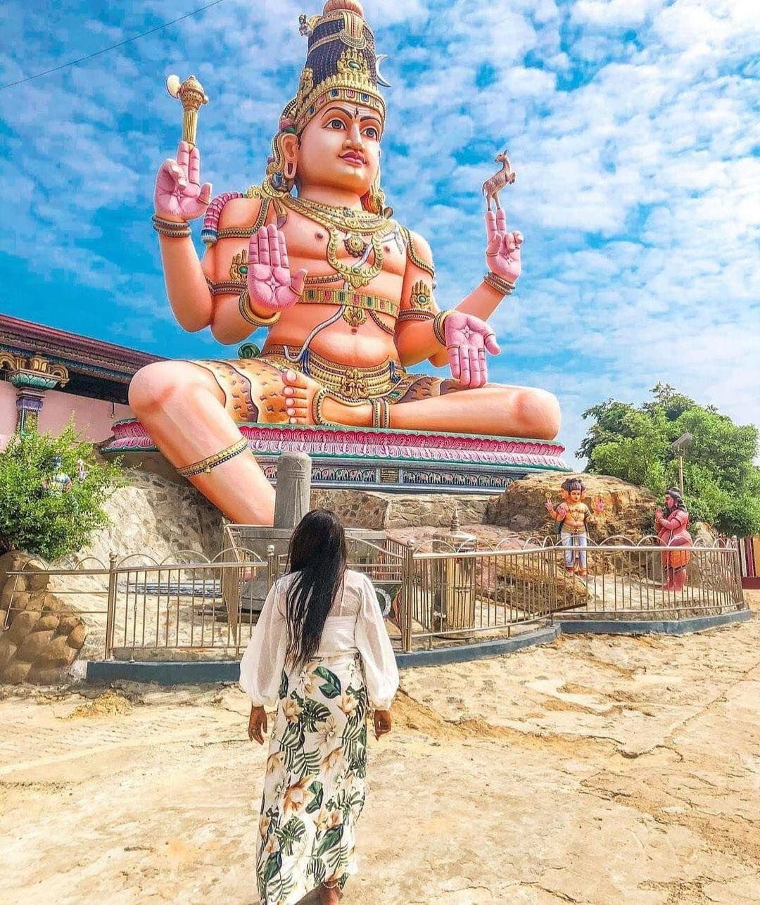 Sri Lanka Tours by tourhubtravel Koneshwaaram temple