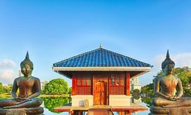 gangaramaya-temple-sri-lanka-tourhubtravel.jpg